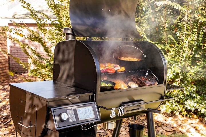 Oklahoma Joe's Rider DLX Pellet Smoker Grill 1200 –