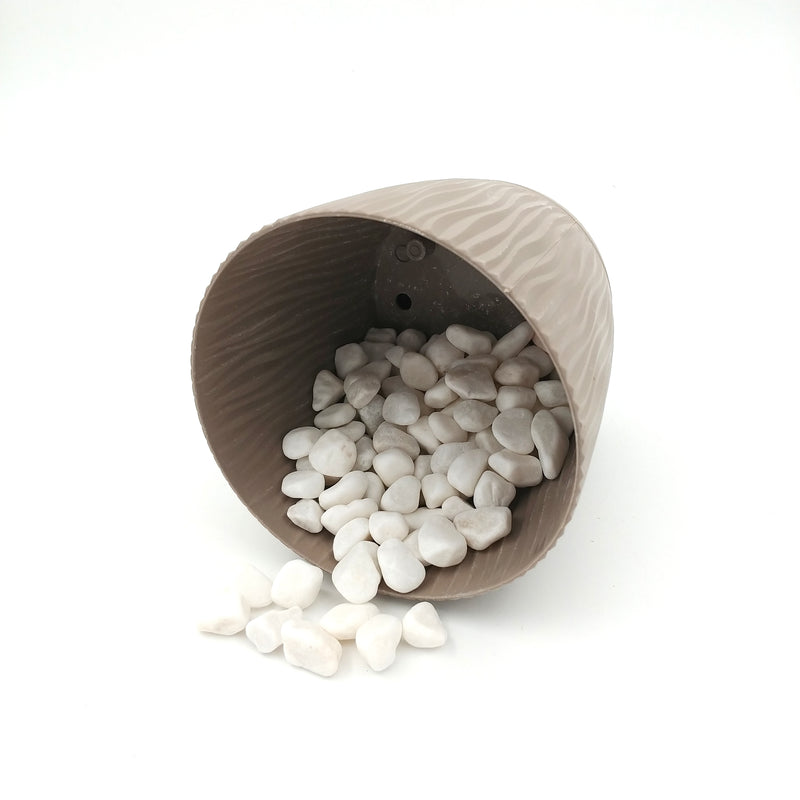 White Pebbles 20kg Bag  (Available in 2 sizes)
